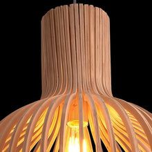 Lustră din lemn lucrată manual | Design natural scandinav