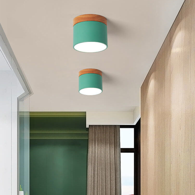 Skandinavische Macaron LED-Deckenleuchte | Holz-Akzent Aufbaustrahler