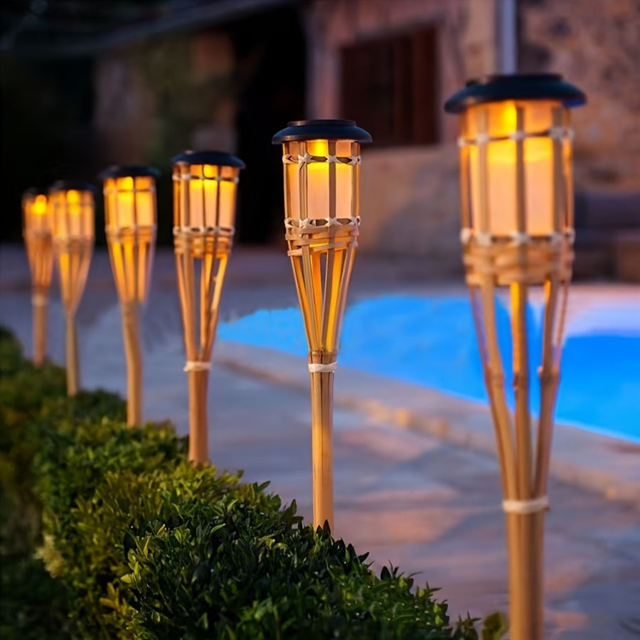 Solar Bambus-Flammenlichter (2er-Pack) | 12-LED Solar-Gartenlaternen für den Außenbereich
