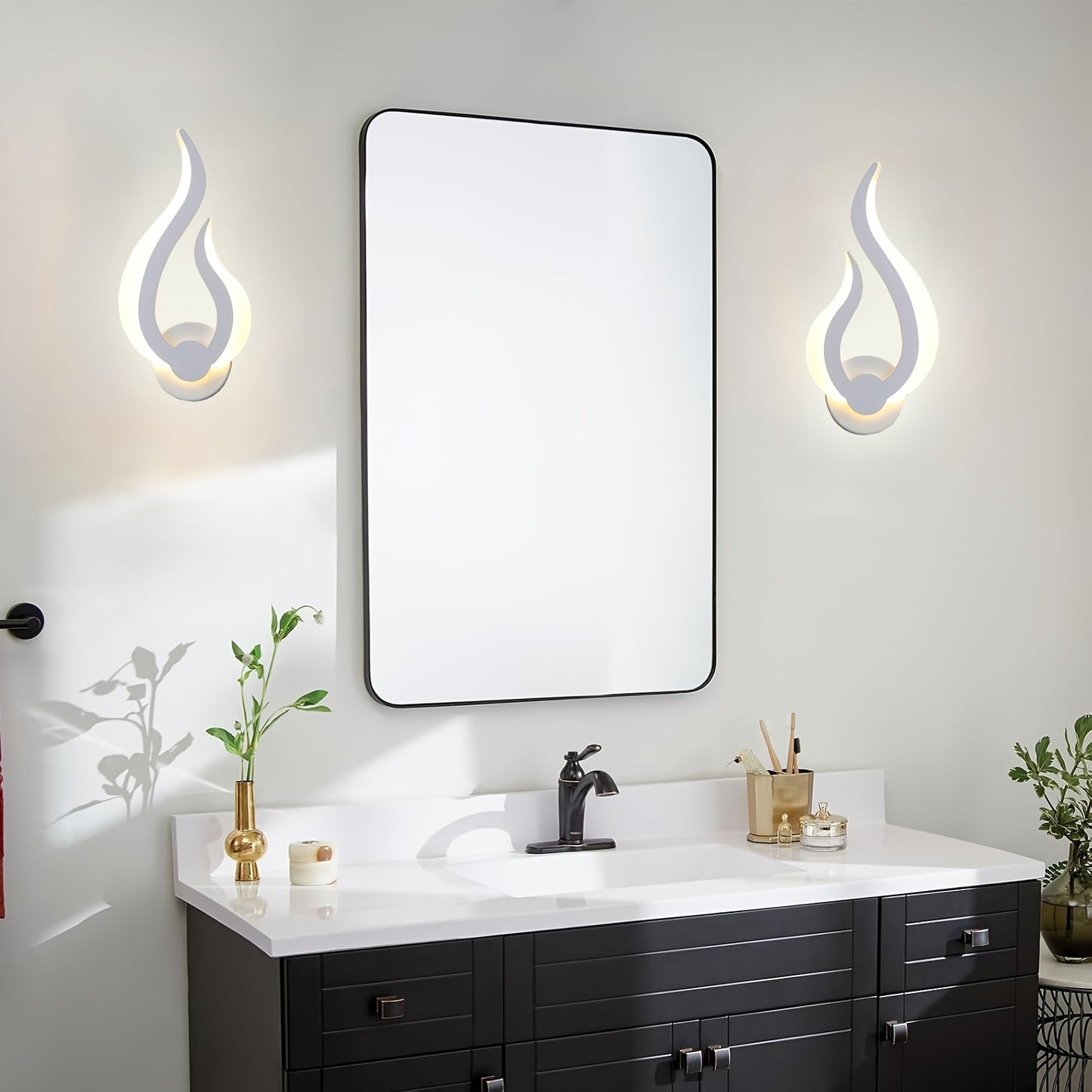 Lámpara de Pared LED Modern Flame | Aplique de 10W Luz Cálida Blanca