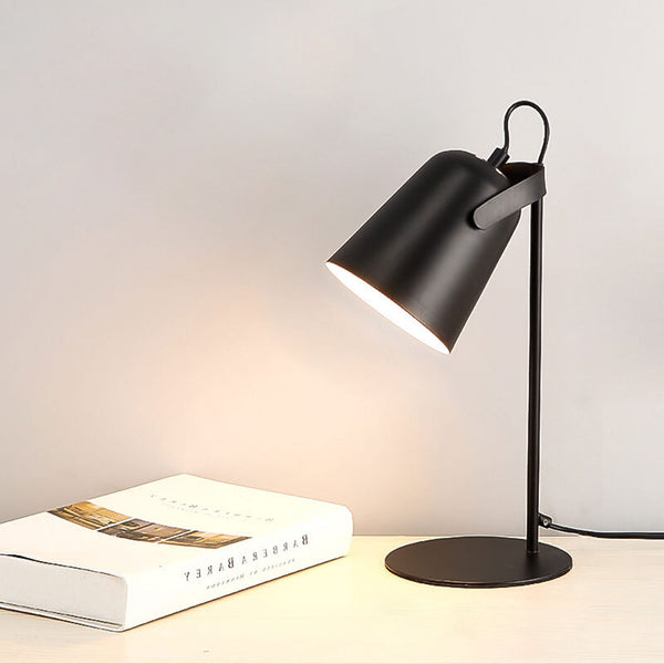 Lampada da scrivania LED in metallo nordico | Luce minimalista per lettura e studio