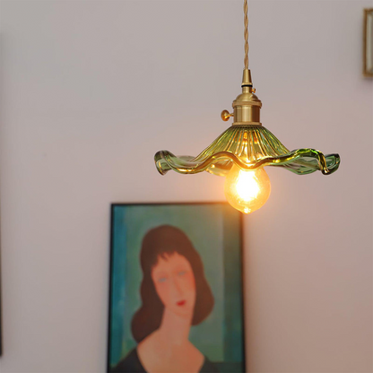 Iluminează-ți camera cu eleganță | Lustră LED din sticlă cu flori