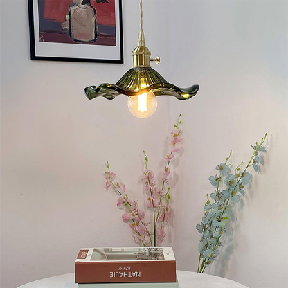 Iluminează-ți camera cu eleganță | Lustră LED din sticlă cu flori
