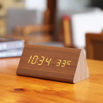 Relógio Despertador Inteligente LED | Design Moderno em Madeira com Controlo por Voz