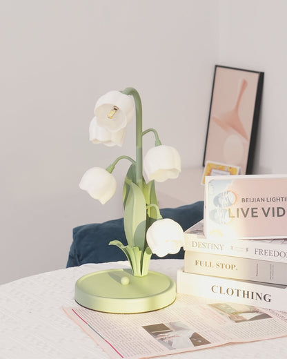 Candeeiro de Mesa Bell Orchid | Luz Interior Floral Elegante