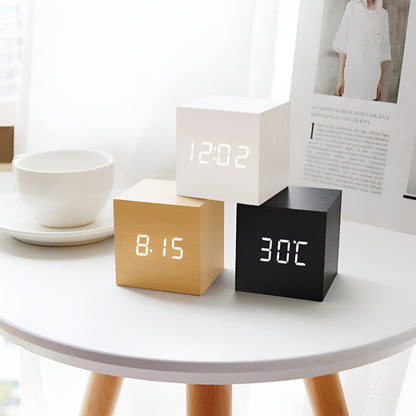 Sveglia digitale con display LED, temperatura e timer da scrivania