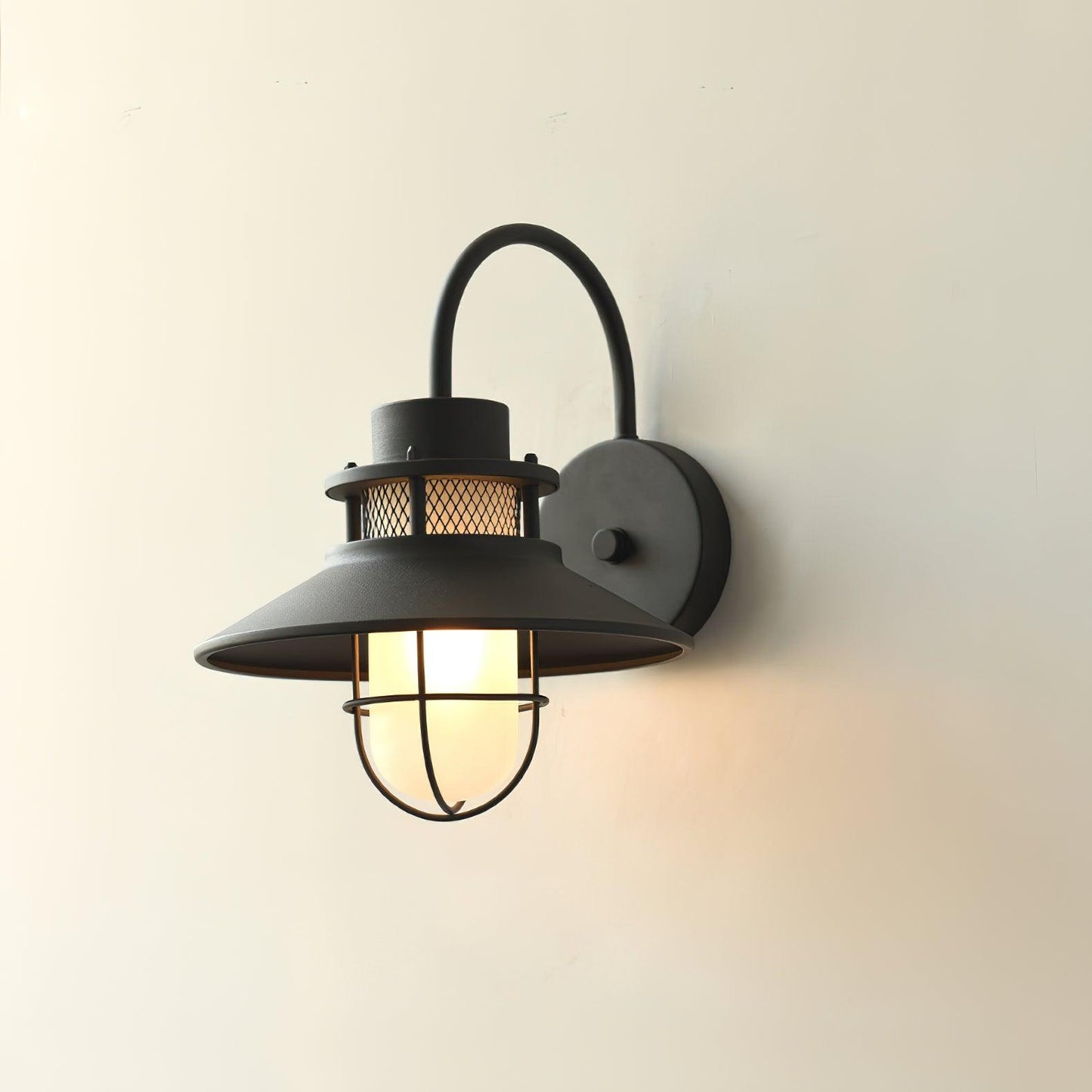 Lampada da Parete Esterna Felix | Lampada Industriale Impermeabile