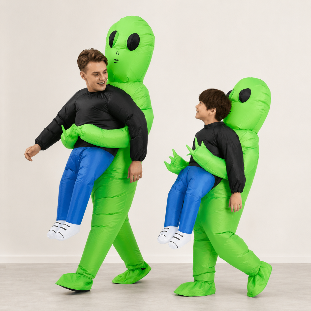 Costum de petrecere gonflabil de extratereștri pentru Halloween