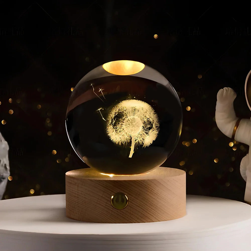 Natlampe Krystalkugle 3D Planet Indgraveret LED Bordlampe