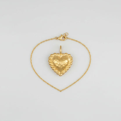 Collana Catena con Ciondolo a Cuore Martellato in Oro