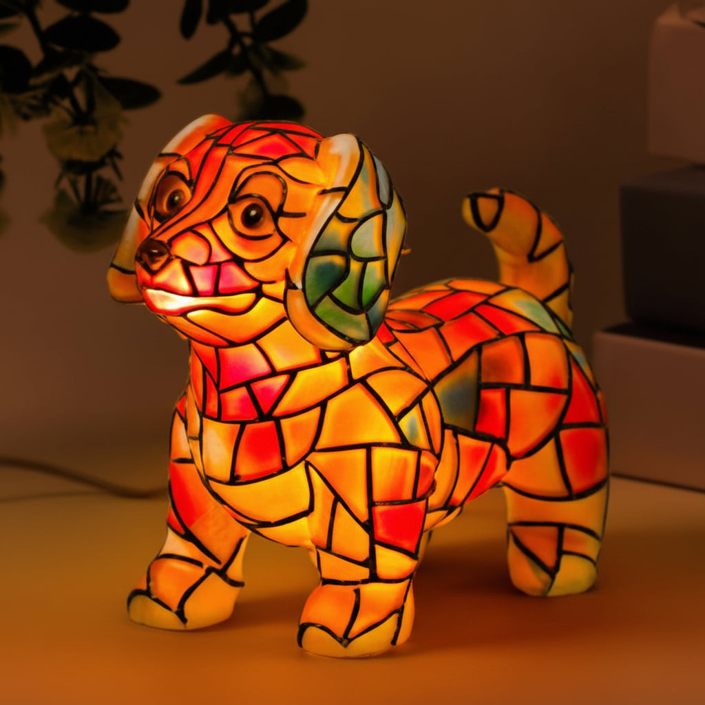 Lampada da tavolo con statuetta di cane in resina, luce decorativa d'accento