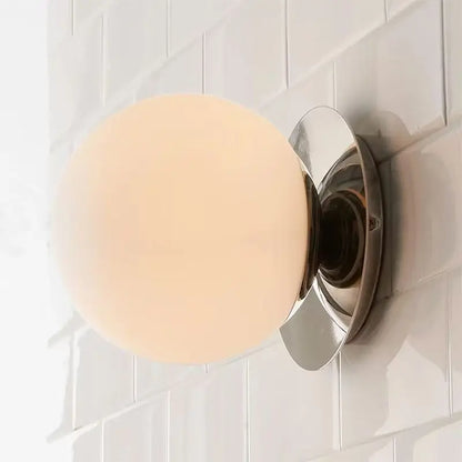 Lampada da parete in vetro Nordic Globe | Luce minimalista moderna per bagno e camera da letto