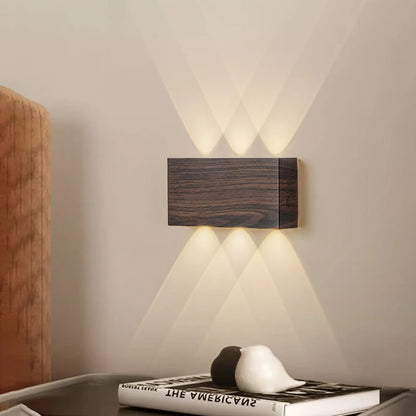 Lume da Parete Ricaricabile LumiBlock | Design Minimalista Effetto Legno