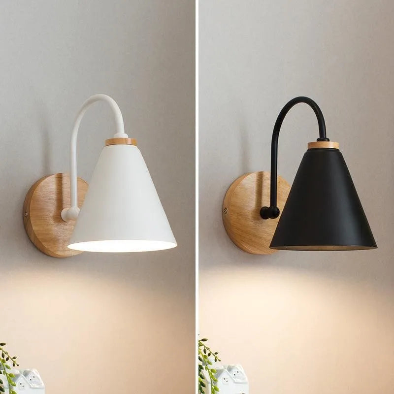 Nordic Beam | Lampada da parete scandinava in legno e ferro