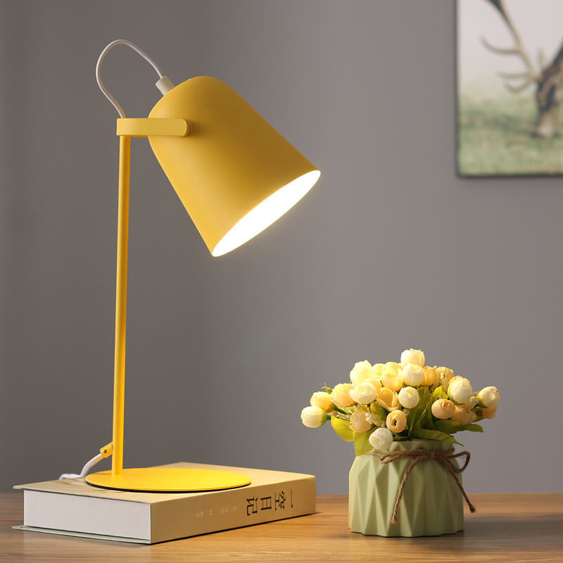 Lampada da scrivania LED in metallo nordico | Luce minimalista per lettura e studio