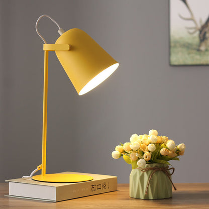 Lampada da scrivania LED in metallo nordico | Luce minimalista per lettura e studio