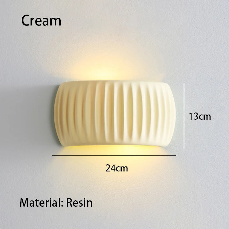 Lampada da parete in resina francese | Applique moderna testurizzata