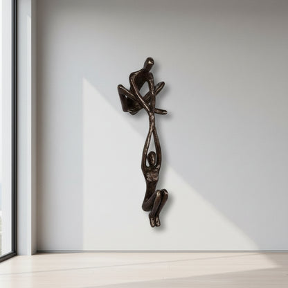 Wall Art Romantic Resin Couple Sculpture Decor