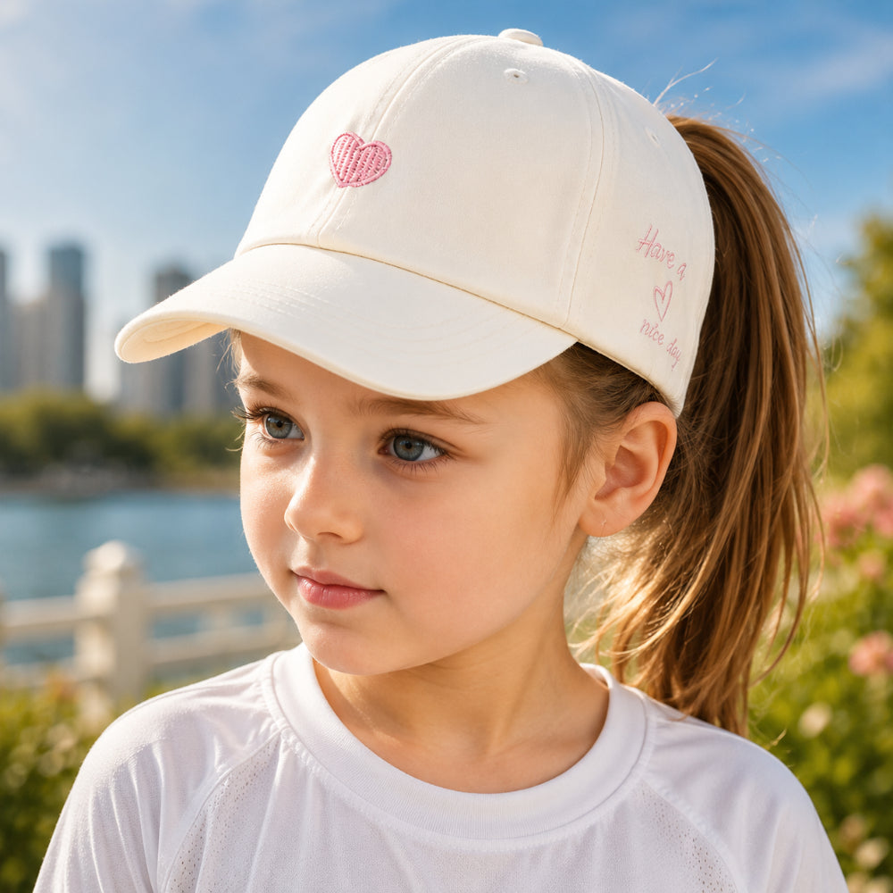 Gorra de béisbol para niños de verano con protección solar y abertura para coleta