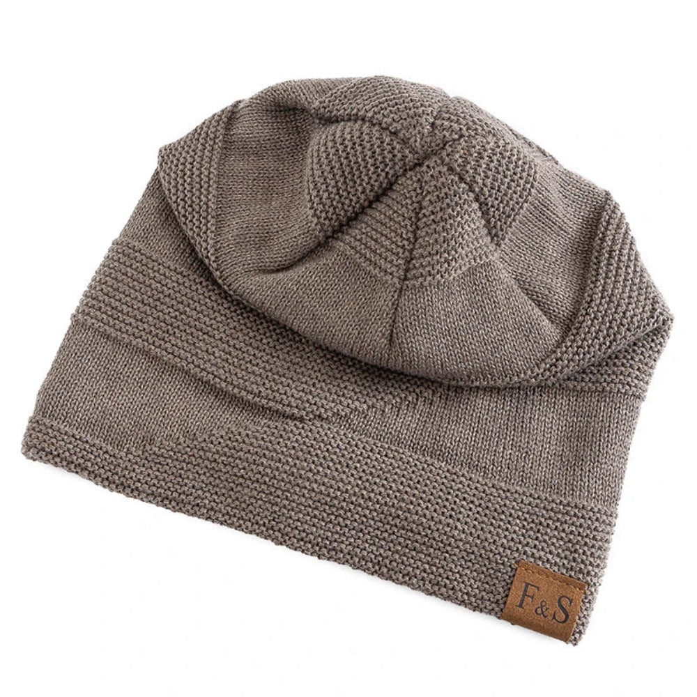 Gorro de Inverno em Malha com Forro de Acrílico Estilo Descaído