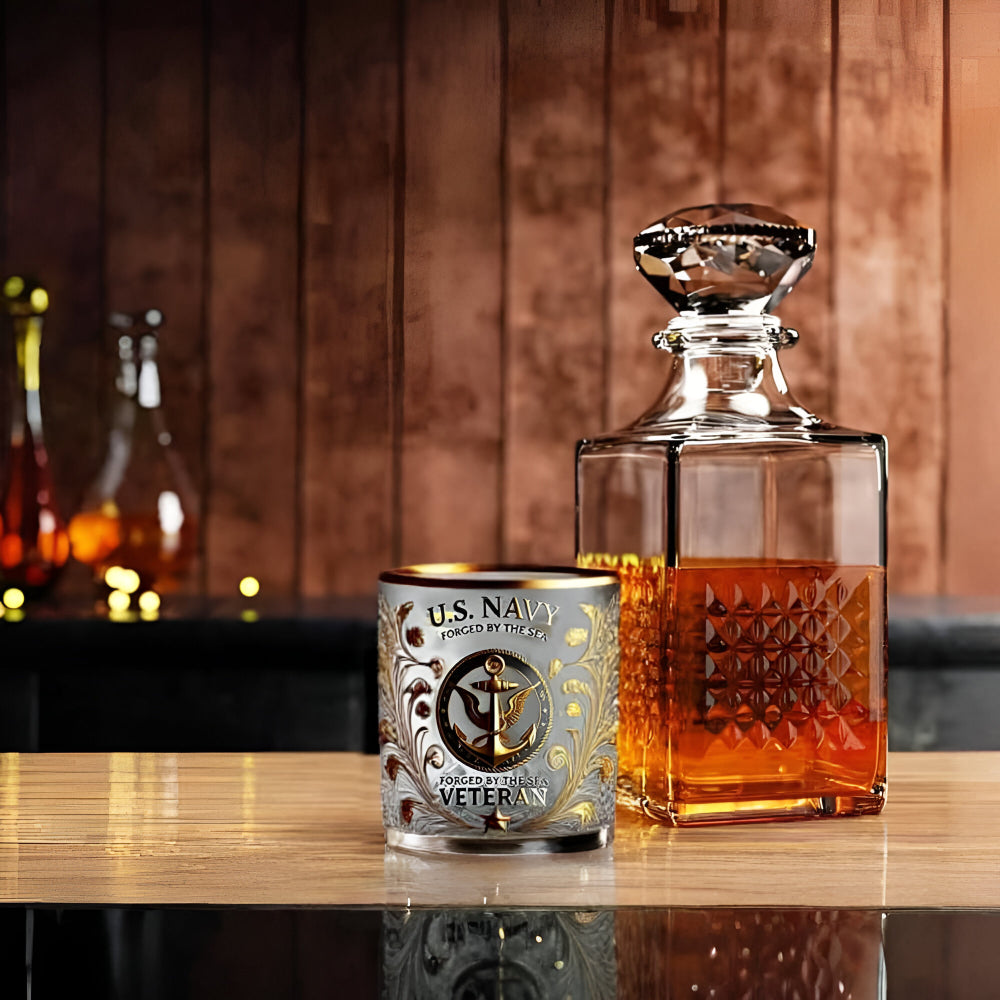 Bicchiere da Whisky Veterano Militare con Incisione Dorata per Esposizione e Bevande