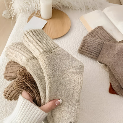 Calcetines de Invierno Tejidos Color Sólido Conjunto Casual para la Temporada de Otoño