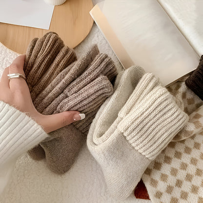 Calcetines de Invierno Tejidos Color Sólido Conjunto Casual para la Temporada de Otoño