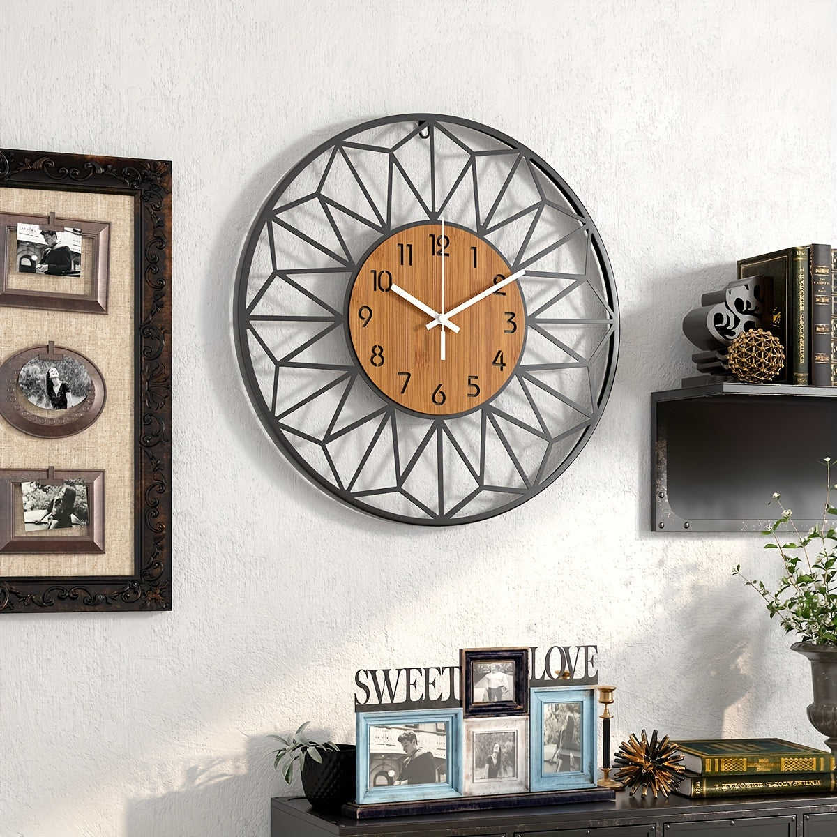 Orologio da Parete Moderno in Metallo | Design Centrale Effetto Legno