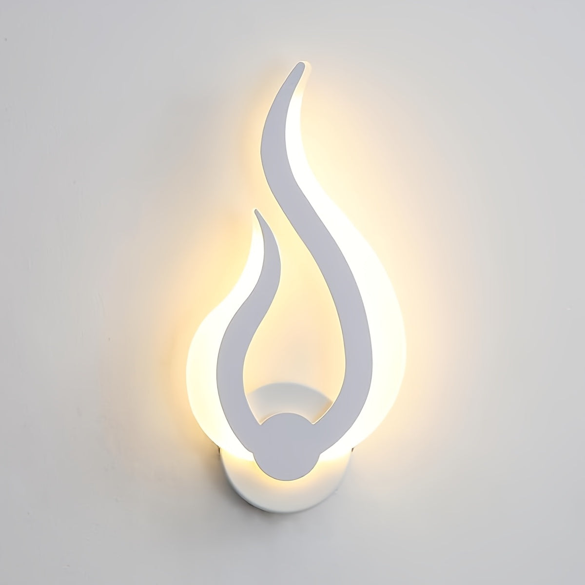 Lámpara de Pared LED Modern Flame | Aplique de 10W Luz Cálida Blanca