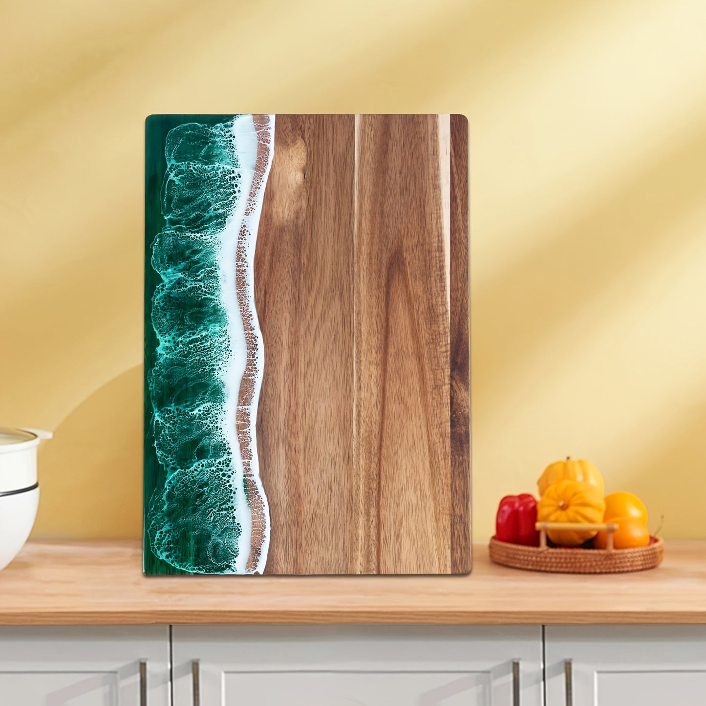 Tagliere in resina Wave | Tagliere per formaggi e portata in legno di acacia ispirato all'oceano