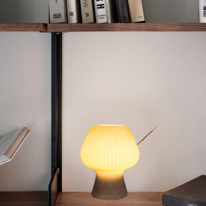 Vintage Nachttischlampe | Gerippte Glas-Pilzlampe