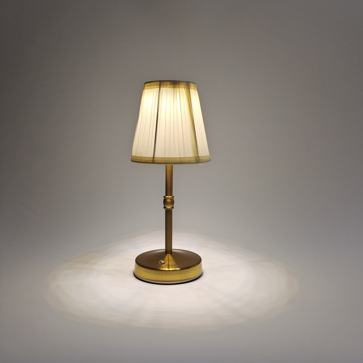 Lampă de masă din alamă antică fără fir | Lumină LED tactilă reîncărcabilă