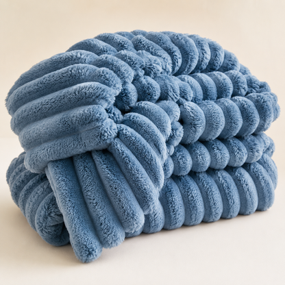 Weiche, kuschelige Fleece-Decke aus Plüsch-Kunstfell