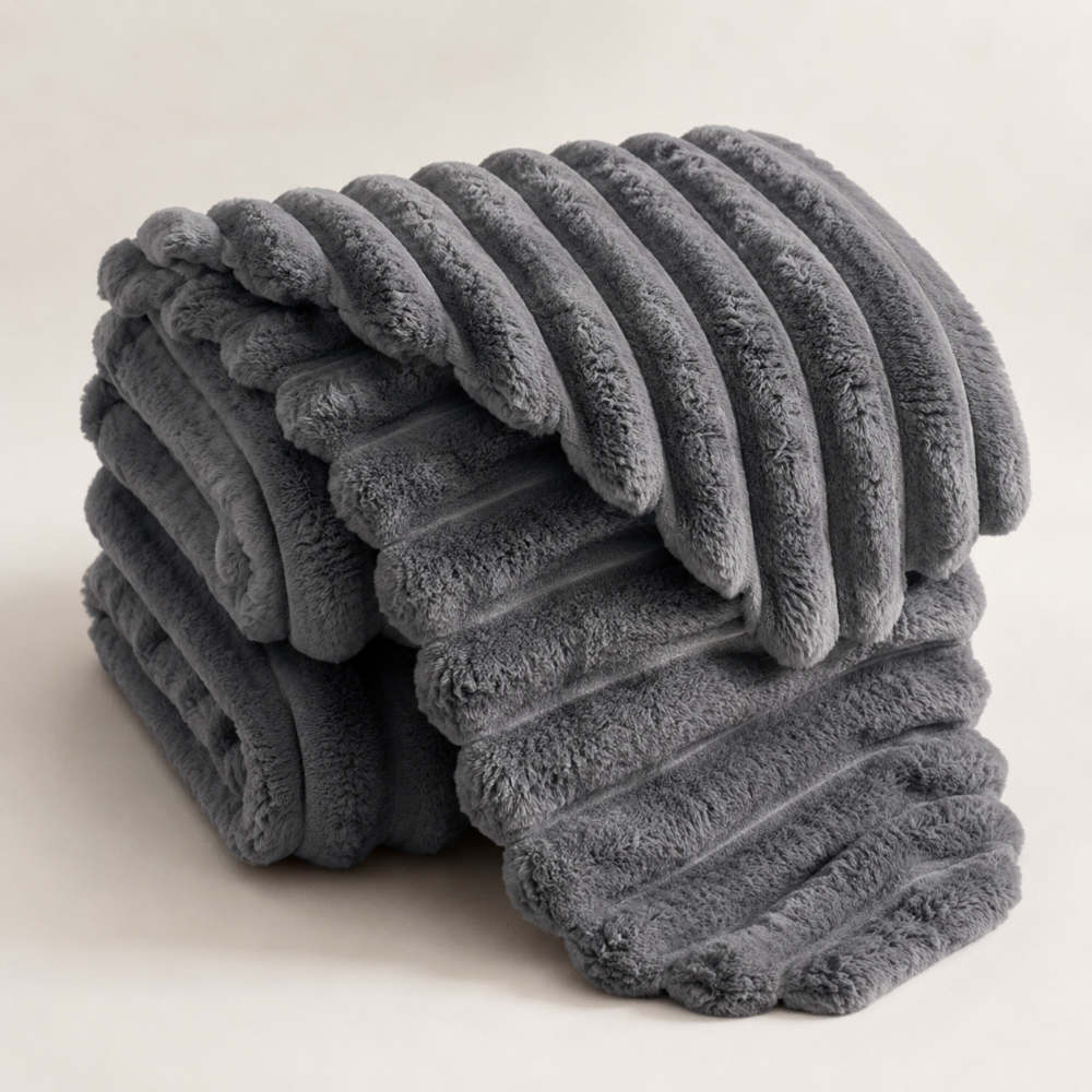 Weiche, kuschelige Fleece-Decke aus Plüsch-Kunstfell