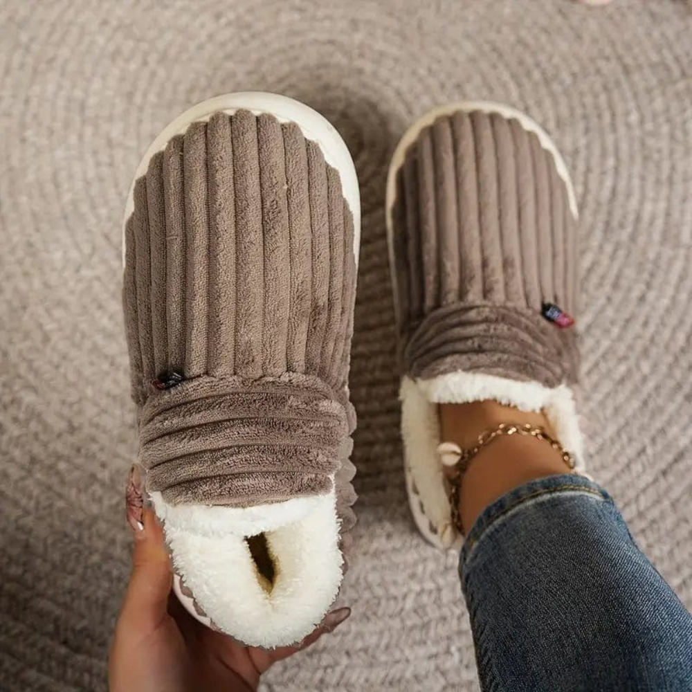 Men's Outdoor Plush Slippers Slip-On | Casual Footwear - Image 8
