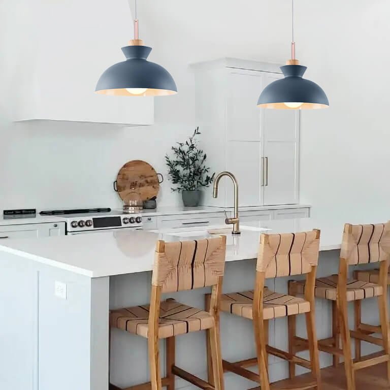 Moderne Einzel-Pendelleuchte mit Kuppelschirm | Skandinavische Metall-Hängelampe