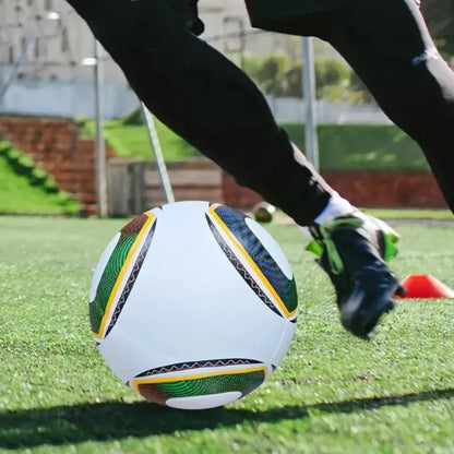 Pallone da calcio resistente taglia 5 in PU per allenamento e partite all'aperto